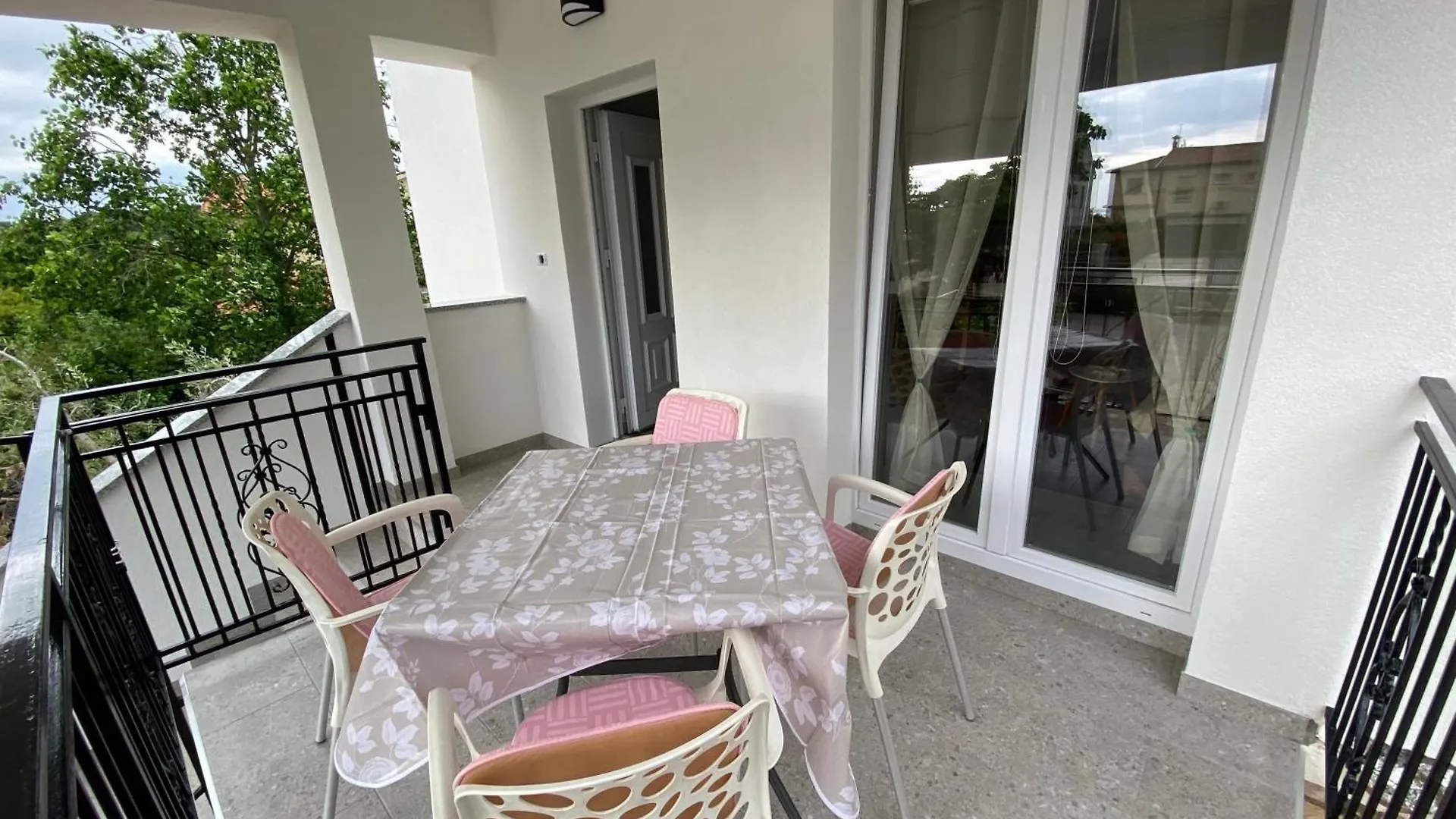 Apartments And Rooms With Parking Space Rovinj - 23148 Hırvatistan
