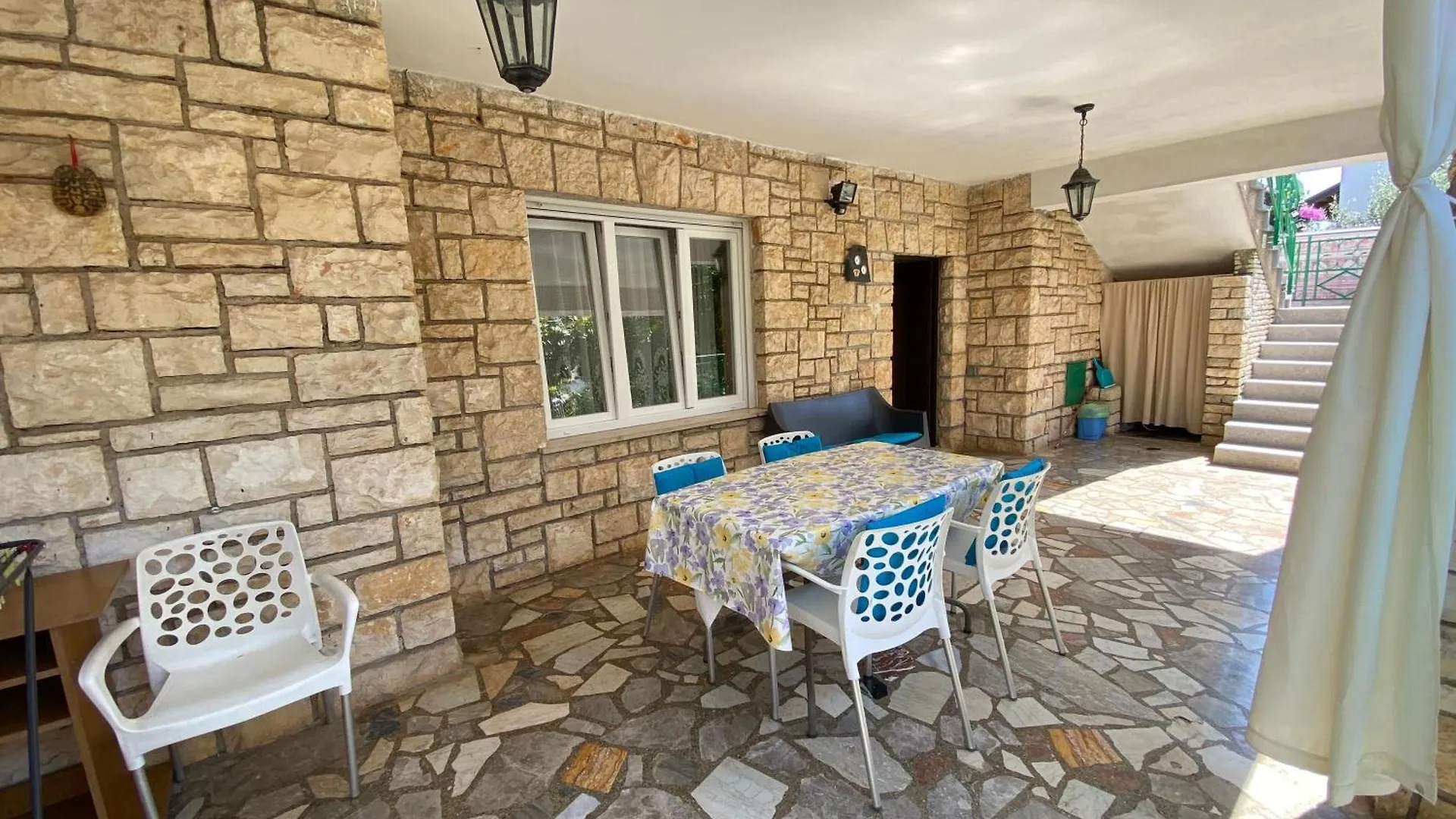 Apartments And Rooms With Parking Space Rovinj - 23148 0*,  Hırvatistan